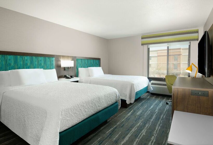 Отель Hampton Inn & Suites Las Vegas Henderson