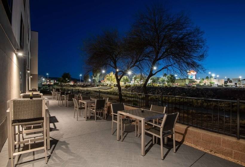 هتل Hampton Inn & Suites Las Vegas Henderson
