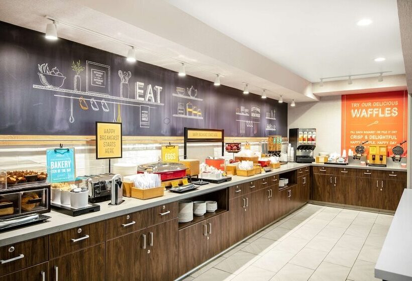 Отель Hampton Inn & Suites Las Vegas Henderson