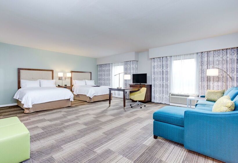 Отель Hampton Inn & Suites Macon I 475