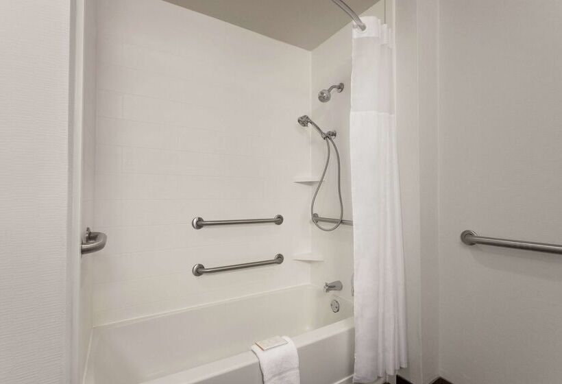 فندق Hampton Inn & Suites Montgomery Eastchase