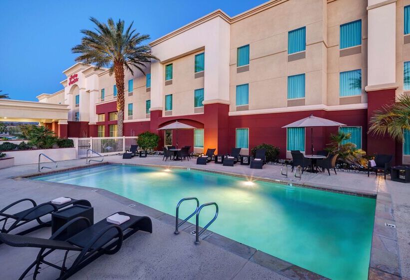 ホテル Hampton Inn & Suites Palm Desert