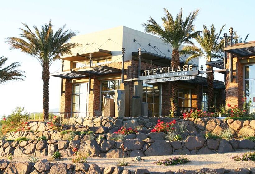 בית מלון כפרי Hampton Inn & Suites Palm Desert