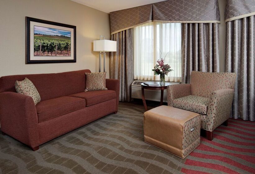 فندق Hampton Inn & Suites Paso Robles