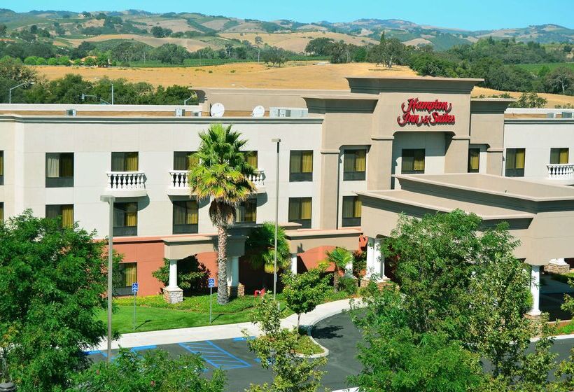 فندق Hampton Inn & Suites Paso Robles