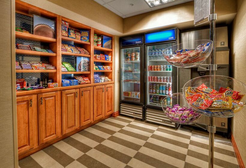 فندق Hampton Inn & Suites By Hilton Petoskey