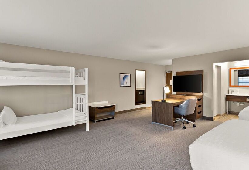 فندق Hampton Inn & Suites By Hilton Petoskey