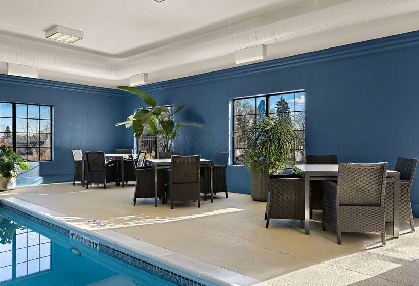 فندق Hampton Inn & Suites By Hilton Petoskey