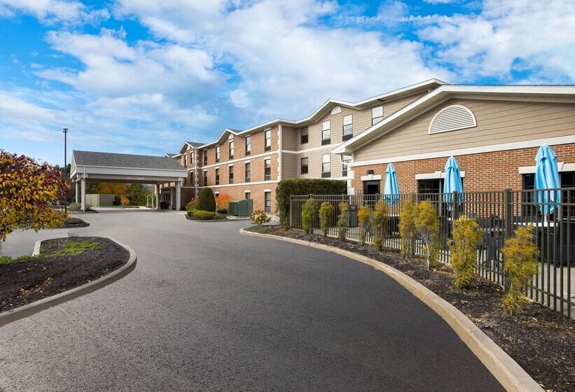 فندق Hampton Inn & Suites By Hilton Petoskey