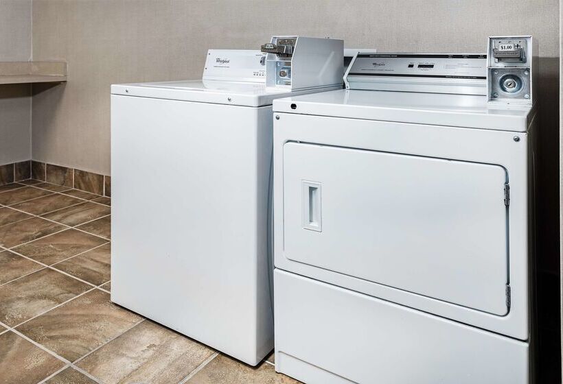 Отель Hampton Inn & Suites San Marcos