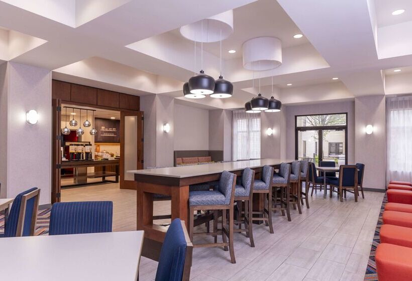 فندق Hampton Inn & Suites St. Louis/chesterfield