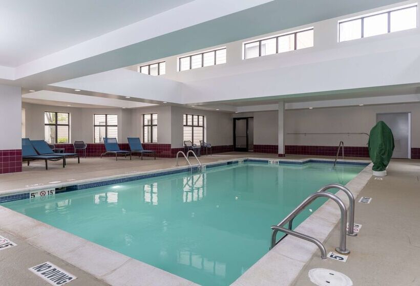 فندق Hampton Inn & Suites St. Louis/chesterfield