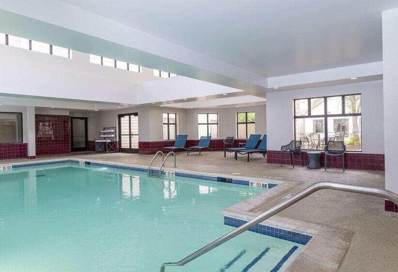 فندق Hampton Inn & Suites St. Louis/chesterfield