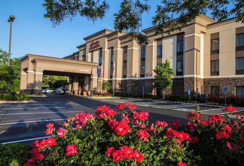 בית מלון כפרי Hampton Inn & Suites Stillwater