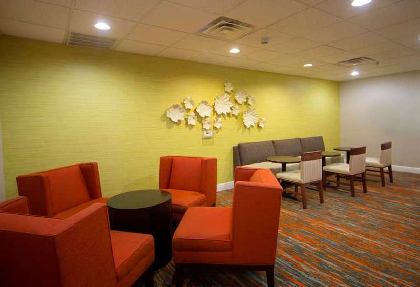 هتل Hampton Inn & Suites Valdosta/conference Center
