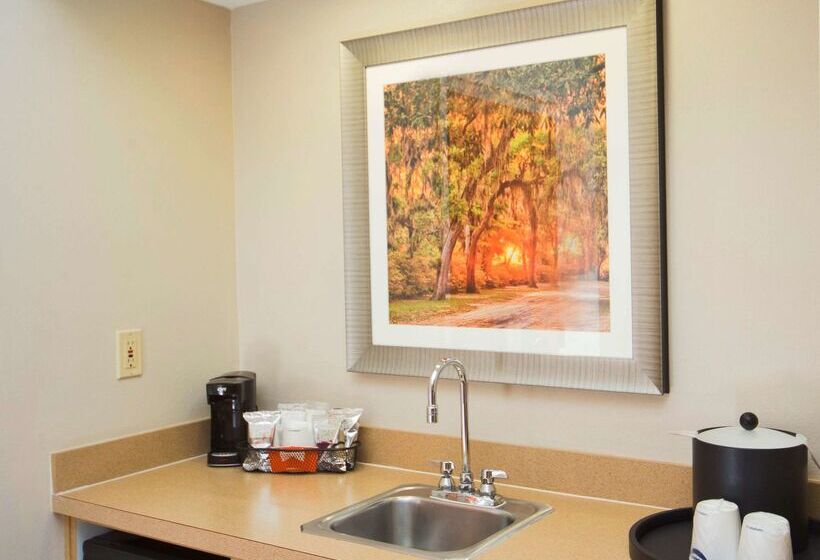 هتل Hampton Inn & Suites Valdosta/conference Center