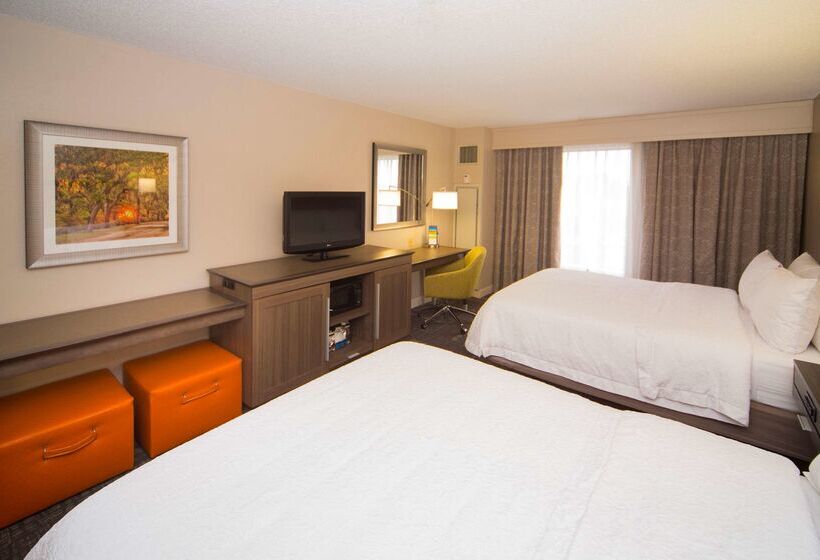 هتل Hampton Inn & Suites Valdosta/conference Center
