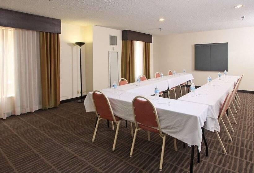 هتل Hampton Inn & Suites Valdosta/conference Center