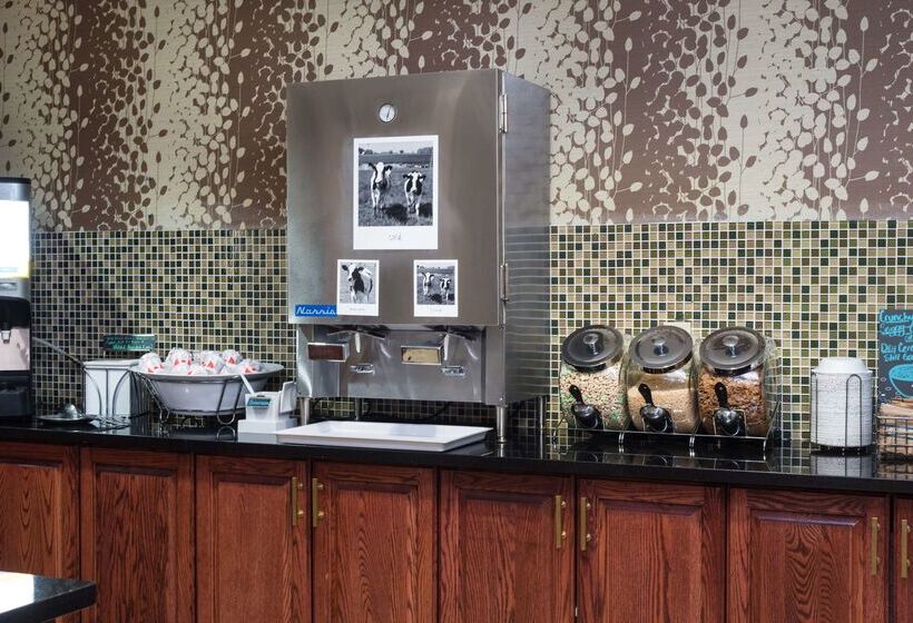 ホテル Hampton Inn & Suites Wilson I 95