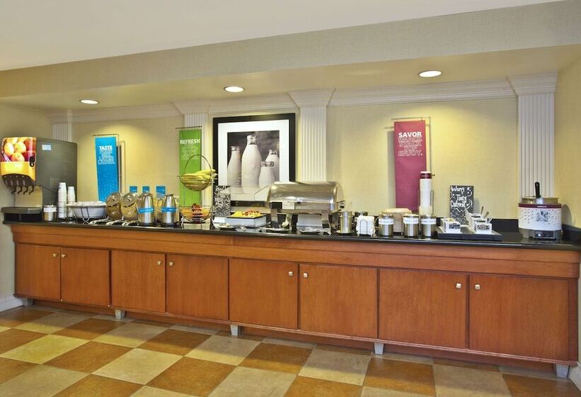 فندق Hampton Inn Anderson