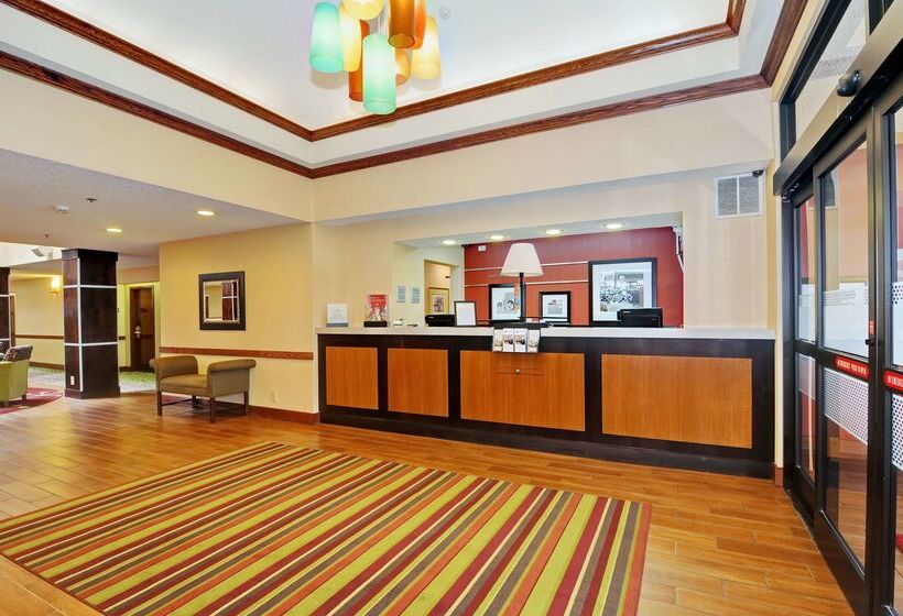 فندق Hampton Inn Athens