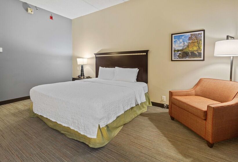 فندق Hampton Inn Atlanta/woodstock