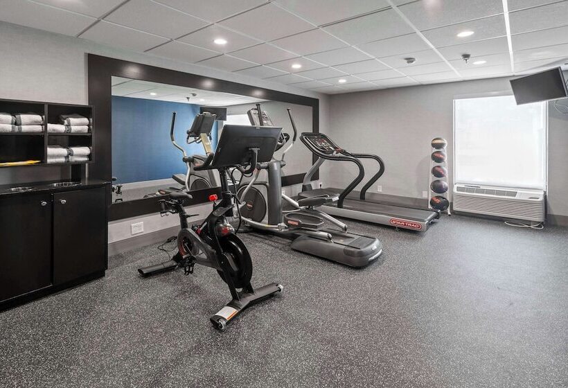 فندق Hampton Inn Atlanta/woodstock