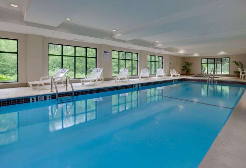 فندق Hampton Inn Auburn