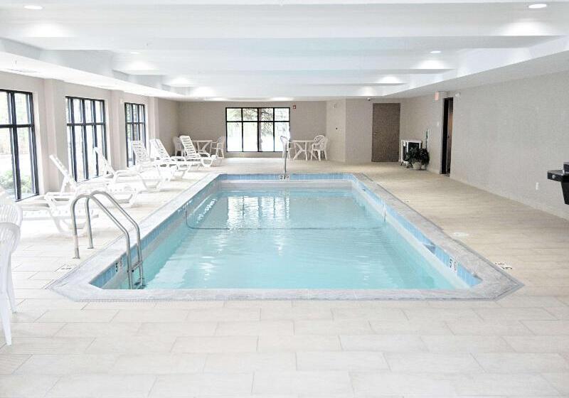 فندق Hampton Inn Auburn