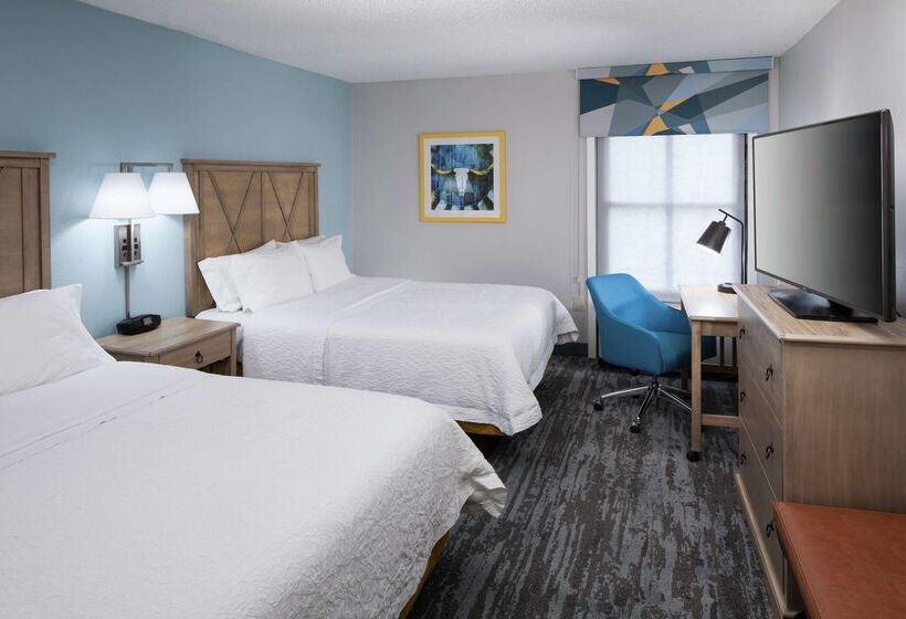 בית מלון כפרי Hampton Inn Austinround Rock