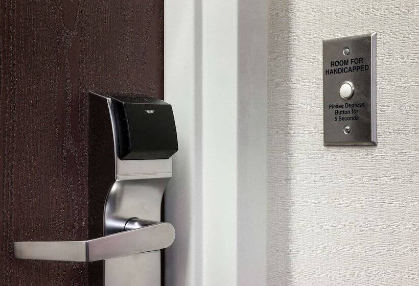 בית מלון כפרי Hampton Inn Austinround Rock