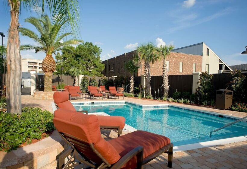 هتل Hampton Inn Baton Rougei10 & College Dr