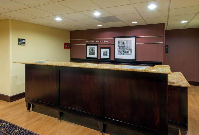 هتل Hampton Inn Baton Rougei10 & College Dr