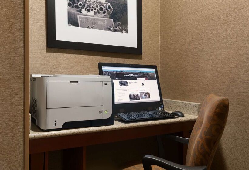 فندق Hampton Inn Battle Creek