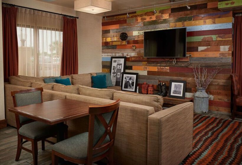 Отель Hampton Inn Beaumont