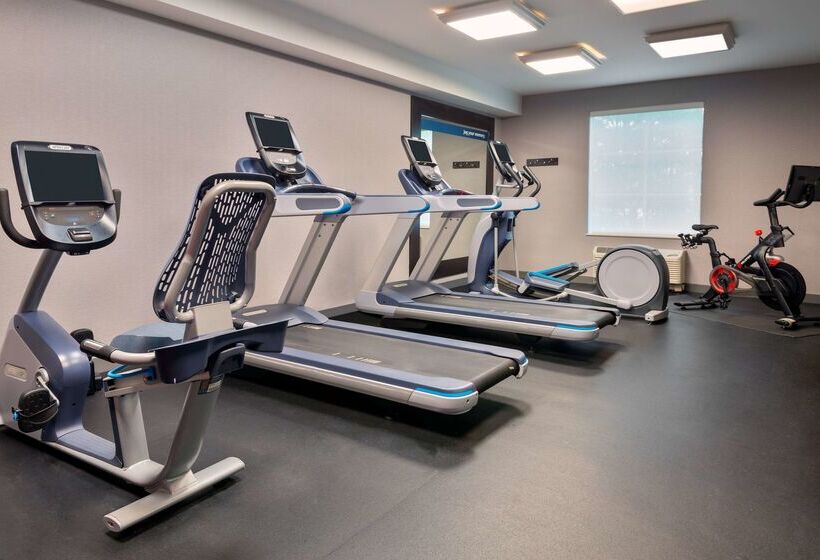 בית מלון כפרי Hampton Inn Boston Bedford Burlington