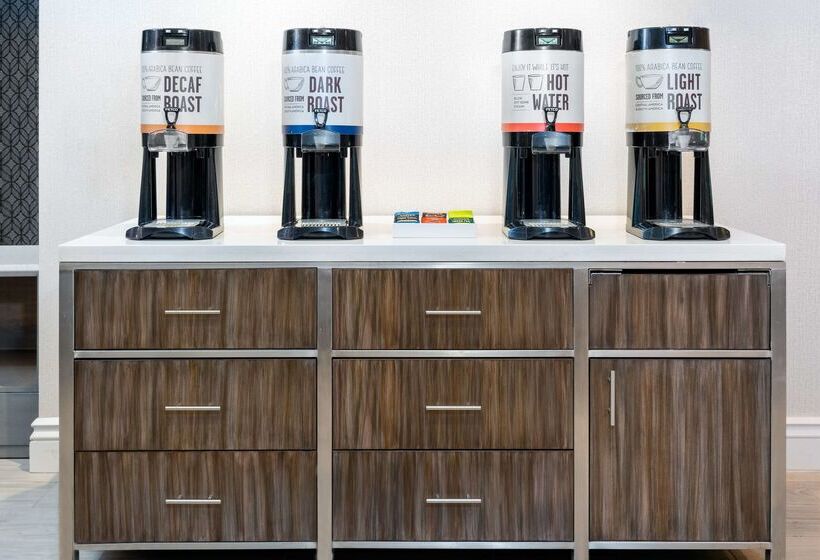 בית מלון כפרי Hampton Inn Boston Bedford Burlington