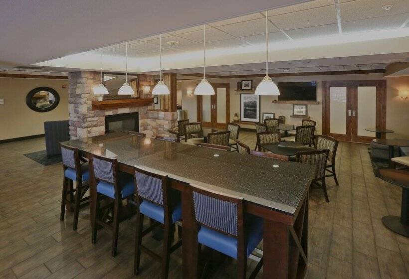 Отель Hampton Inn Billings