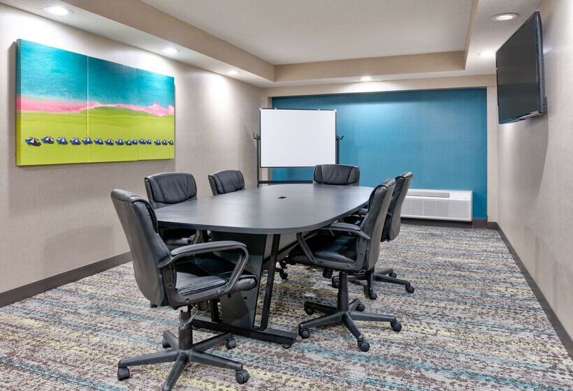 בית מלון כפרי Hampton Inn Biloxi