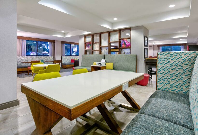 בית מלון כפרי Hampton Inn Biloxi