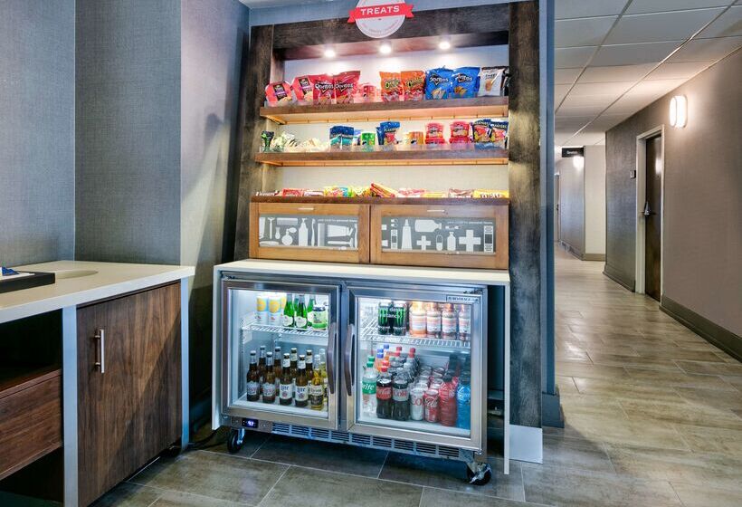 בית מלון כפרי Hampton Inn Biloxi