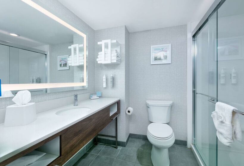 בית מלון כפרי Hampton Inn Biloxi