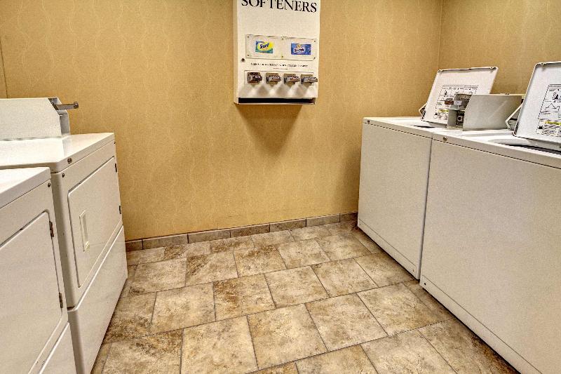 בית מלון כפרי Hampton Inn Biloxi