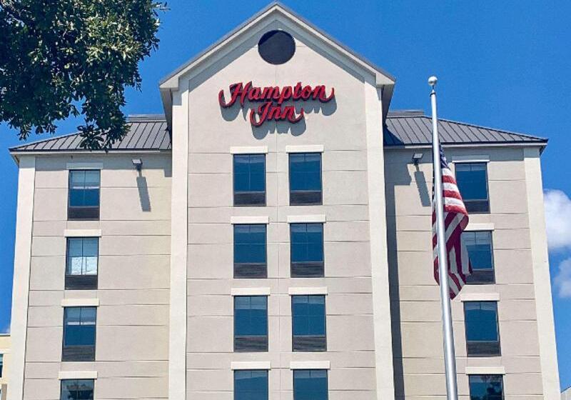 בית מלון כפרי Hampton Inn Biloxi