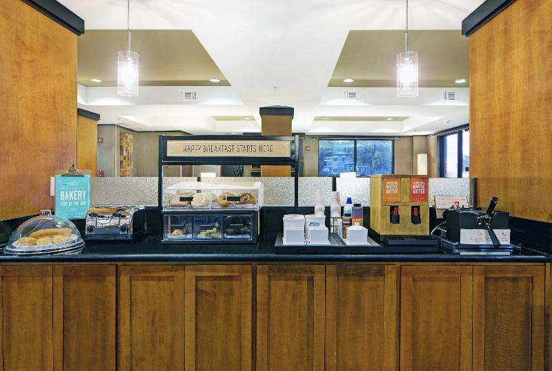 בית מלון כפרי Hampton Inn Biloxi