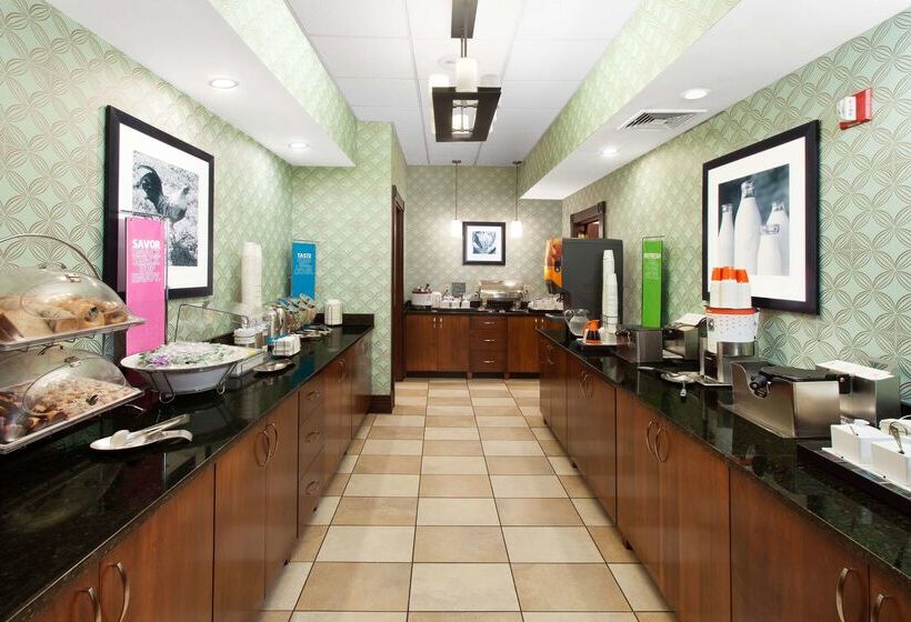 فندق Hampton Inn Birch Run/frankenmuth