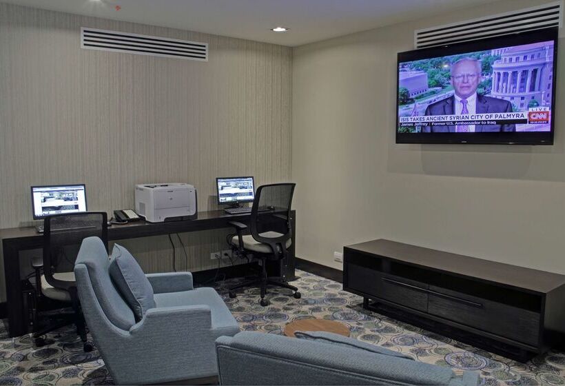 فندق Hampton Inn Bloomsburg