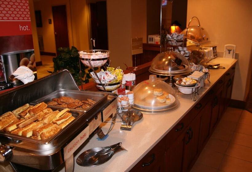 Отель Hampton Inn Boston/braintree