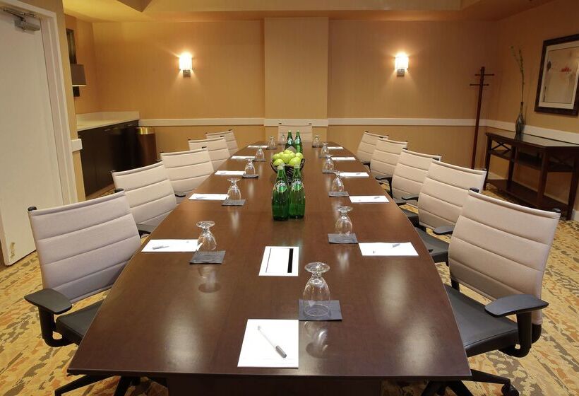 فندق Hampton Inn Boston Natick