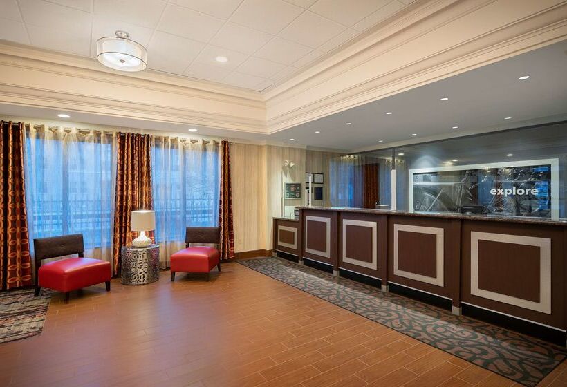 فندق Hampton Inn By Hilton Boston/cambridge